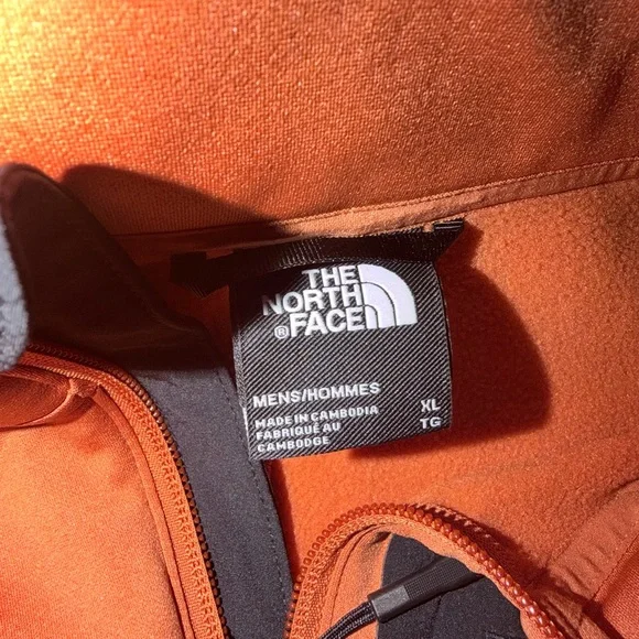 The North Face Men's Burnt Orange Performance Jacket - Picture 3 of 3